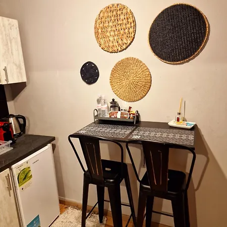 Apartment Closer 