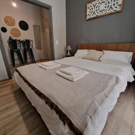 Apartment Closer 